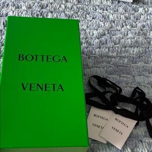 Bottega Veneta Green Box with Black ribbon